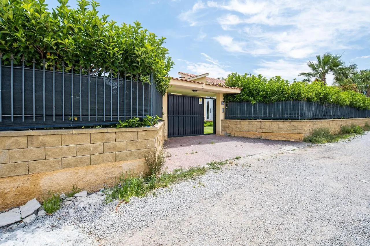Villa Alma Campofelice Di Roccella